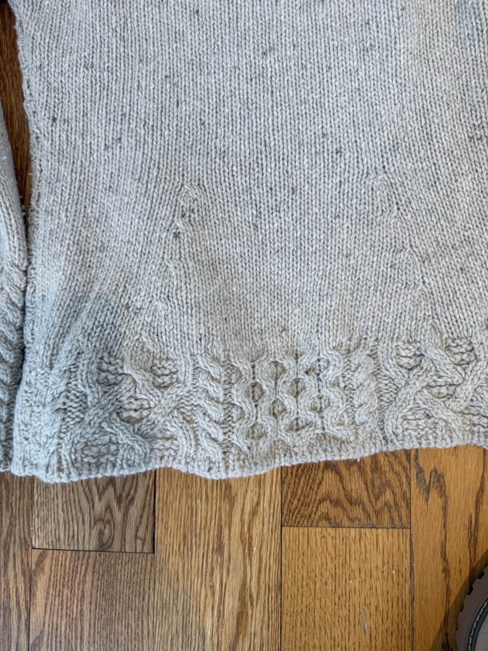 Cashmere Aran Sweater Market Cable Knit Turtleneck Sweater - Light Gray size med - Picture 7 of 12